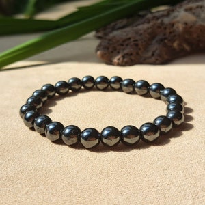 Hematite Crystal Bracelet, Stretch Gemstone Bracelet for Protection and Grounding, Hematite Handmade Jewelry for Women and Men, 8mm Beads