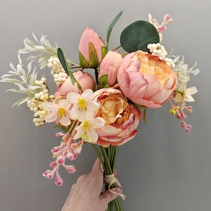 Peach Flower Bouquet, Peach Faux Flowers, Artificial Flower Bunch, Everlasting Bouquet for Vase, Small Vase Filler, Faux Bouquet Bridal Mini