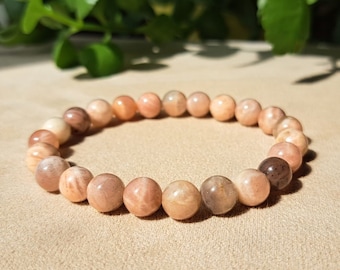 Sunstone Bracelet for Women, Crystal Bracelet for Happiness, Gemstone Bracelet Gift for Women and Men, Dainty Bracelet Beaded Stretchy, 8mm