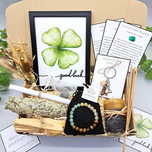 ATTRACT GOOD LUCK Set, Luck and Fortune Kit, Good Fortune Gift Box, Lucky Crystals Bracelet, Crystals for Wealth, Prosperity Crystals Set