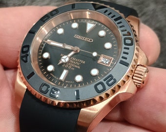 Custom Built Rose Gold Diver Style Wristwach NH35 Mod Automatic Movement