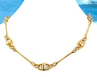 Equestrian Chain Status Link Necklace