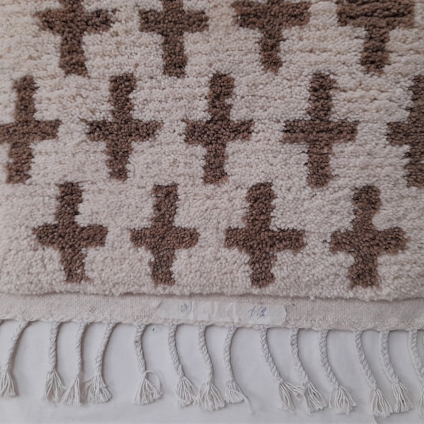 Brown cross rug on white background, Moroccan rug, Handmade rug, Berber rug, Beni ouarain rug, Black cross, Customizable rug.