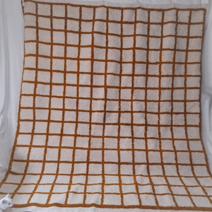 GRID RUG,MOROCCAN Rug, Handmade rug, Berber rug, Beni ouarain rug, Checkered rug, Brown-white carpet, Customizable rug.