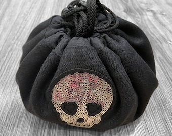 Gothic skull makeup bag | gothic bathroom | gothic purse | gothic wedding | gothic accessories