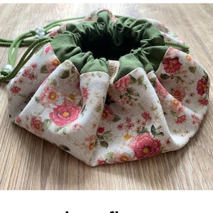 Floral linen drawstring  makeup bag | Cosmetic bag |  Makeup organizer | Travel | Linen toiletry bag | Linen drawstring pouch