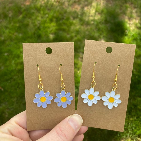 Hypoallergenic Drops of Daisies - White and Purple Daisy Dangle Earrings - Mother’s Day Gifts - Gifts for Women - Spring Earrings