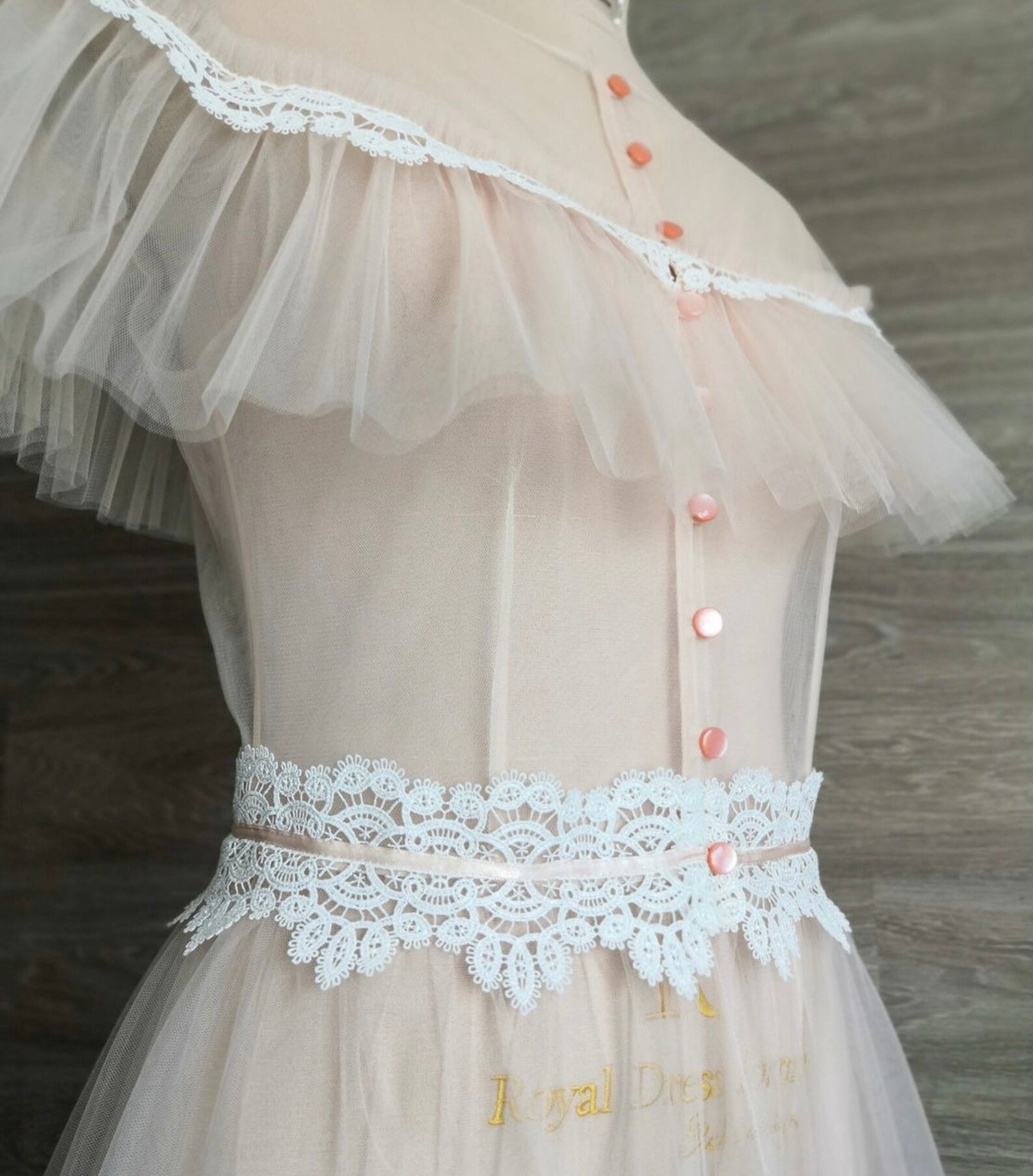 tulle ruffle robe