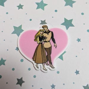 Pareja de dibujos animados con cuidador de agujas