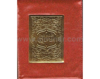 The Holy Qur&#39;an Arabic/English Pocket Size with Zipper Cover