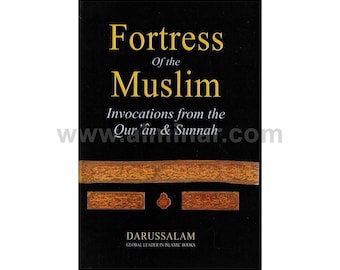 Fortress of The Muslim [Large Size] [7&quot; x 4.5&quot;] Paperback