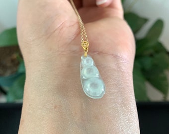 AU750 18k Solid Gold Certified Myanmar Natural Icy Jade Jadeite Bean Pea Pendant Gemstone Jewelry Necklace For Women
