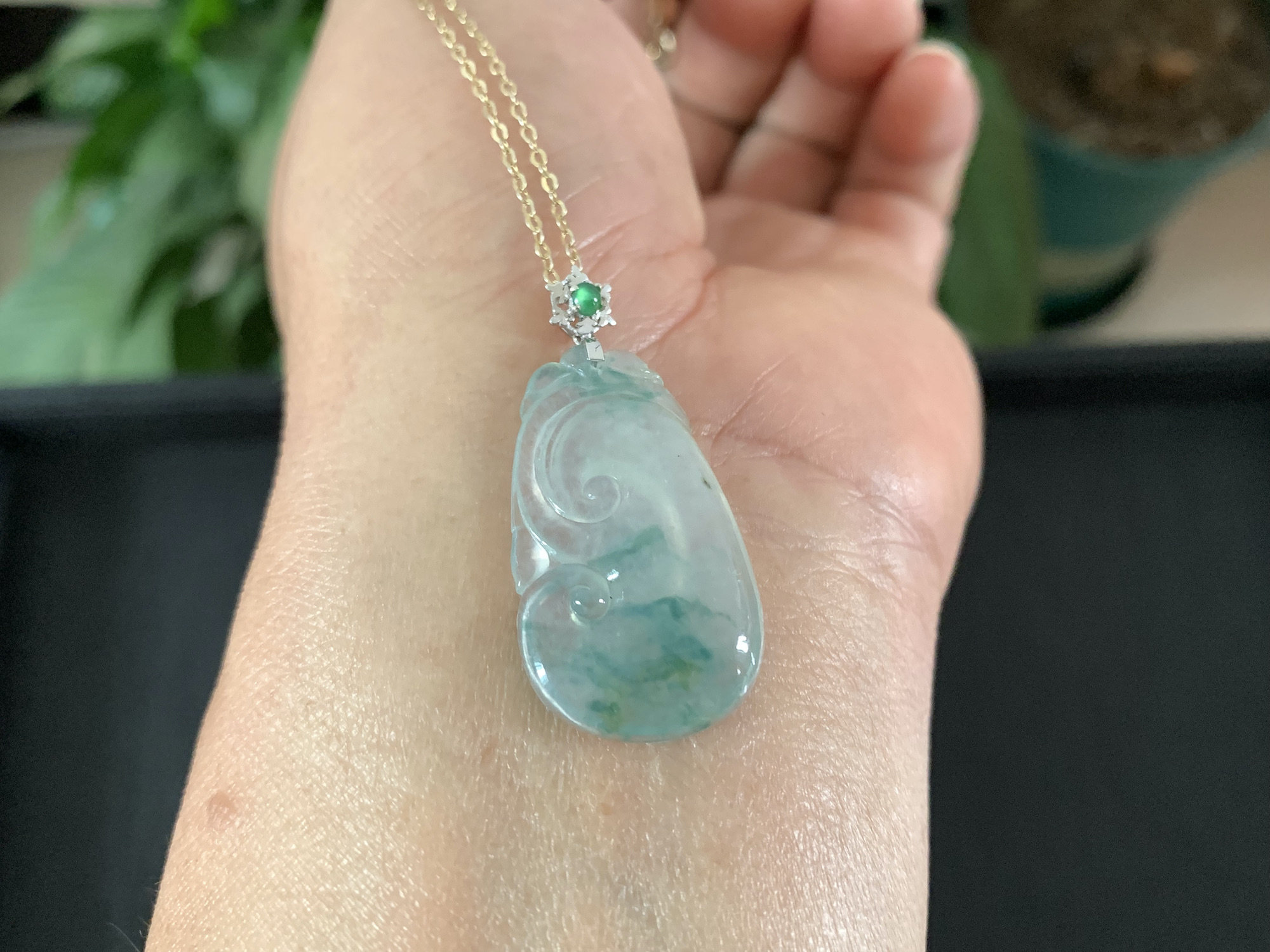 18k White Solid Gold Icy Green Jadeite Jade Ruyi Pendant Necklace Certified Burmese Natural Luck Gemstone Chain For Women