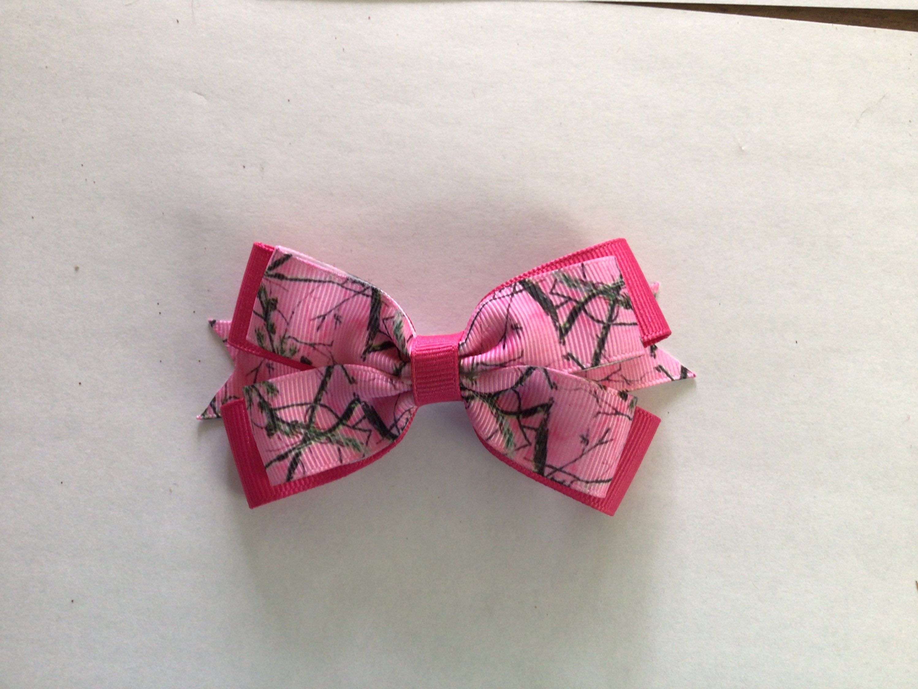 Pink camo bow Etsy