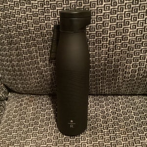 Starbucks Stainless Steel Water Bottle - Black Matte, 20 oz