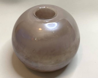 ANTHROPOLOGIE Round Iridescent Orb Bauble Vase Flower Pink Mauve Ceramic 4.5”