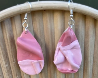 Light pink and dark pink tear drop polymer clay earrings, abstract shape earrings, dangle earrings, hand made earrings