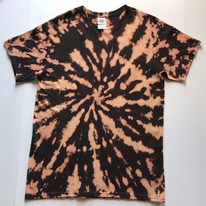 Tie Dye Medium - Reverse Tie Dye - Festival Fashion - Summer Wear - Spiral Tie Dye Shirt