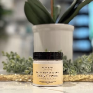 Sweet Honeysuckle Body Cream – 4 oz. | Honey Blossom Inspired, Feminine and Enchanting, A blend of Spring and Summer
