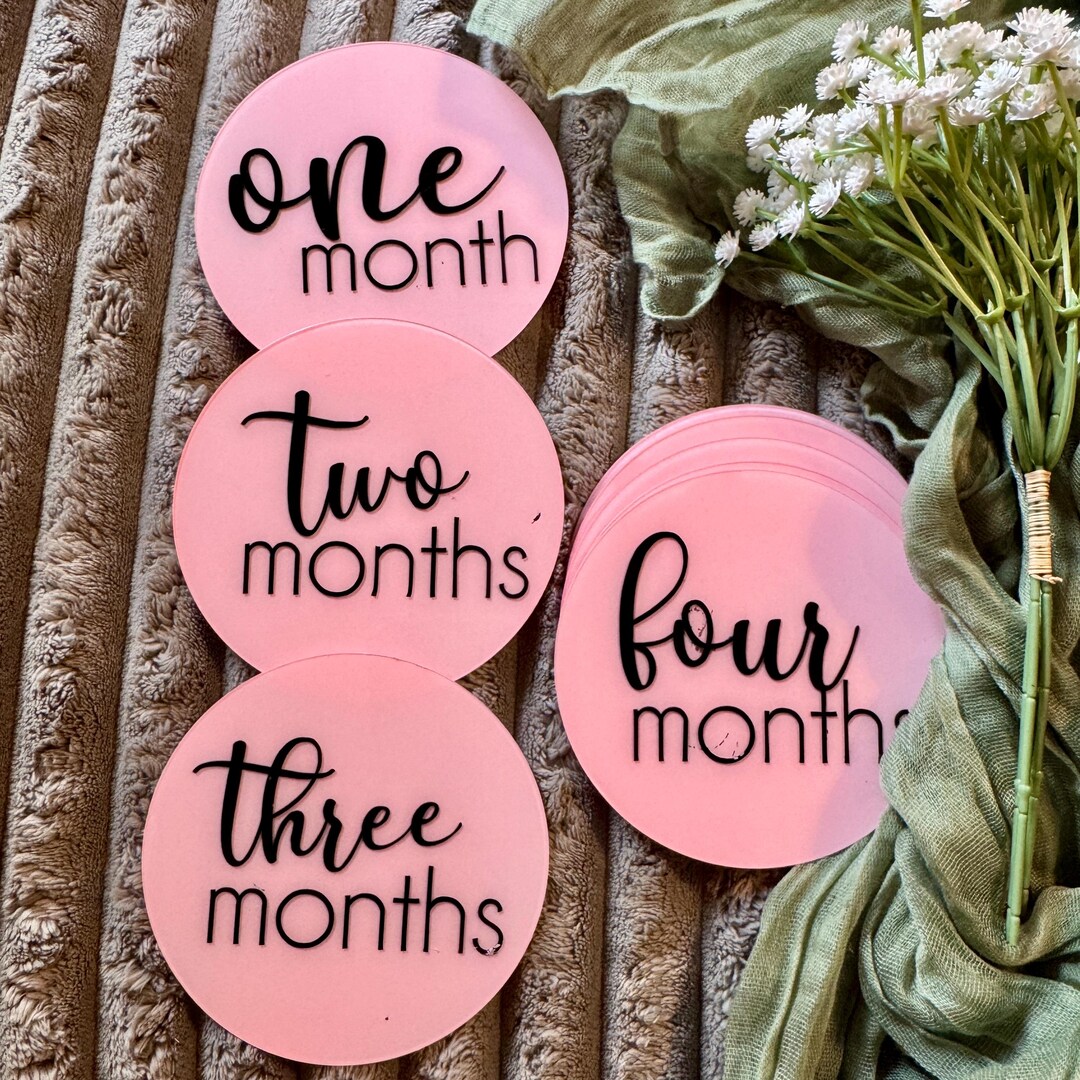 Baby Milestone Discs | Monthly Milestone Signs | Acrylic Baby Photo ...