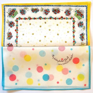 50s Set Taschentücher mit Polka Dots und Blumenwagen - unbenutzt