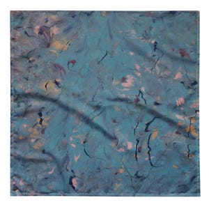 Sciarpa artistica astratta, accessorio di moda artistico unico, verde acqua, rosa cipria e calde tonalità dorate