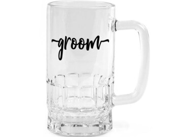 Taza de cerveza de vidrio transparente