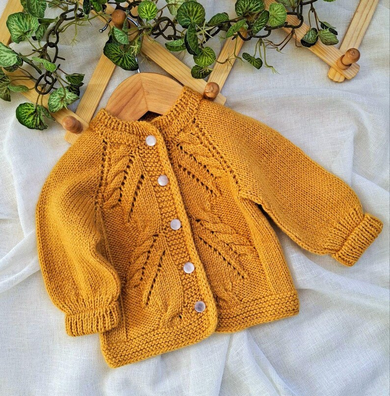 Baby Strickmuster Bundle Strickjacke und Hose PDF Top Down Bild 7