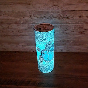 Sea Turtle Glow 20 oz Skinny Tumbler