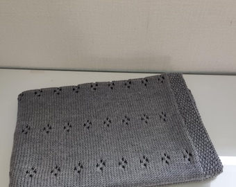 Hand knitted merino wool baby blanket