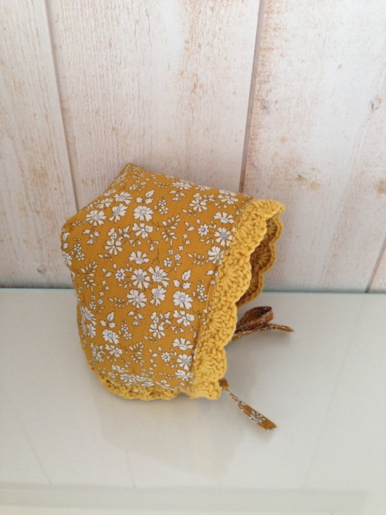 Baby crop top, slippers and beguin set in mustard merino wool and liberty capel fabric image 3
