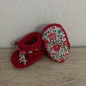 Heart wrap bra set with matching hat and slippers in red merino wool and liberty fabric image 4