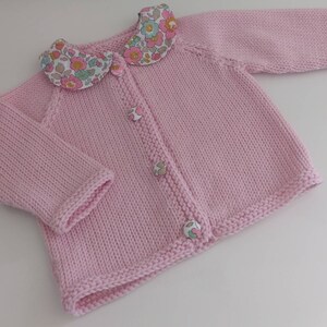 Knitted baby layette cardigan in pink merino wool with peter pan collar in liberty for baby image 2