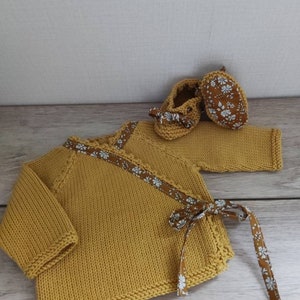 Baby crop top, slippers and beguin set in mustard merino wool and liberty capel fabric image 7
