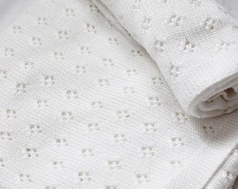 Hand knitted merino wool baby blanket