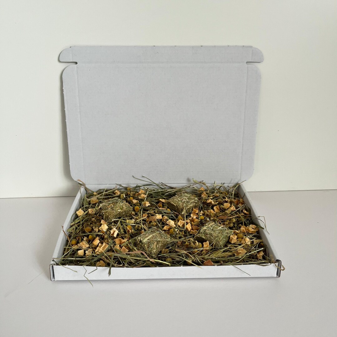 Forage Subscription Box Calming Forage Box | Forage Box for Rabbits, Guinea Pigs and Small ...