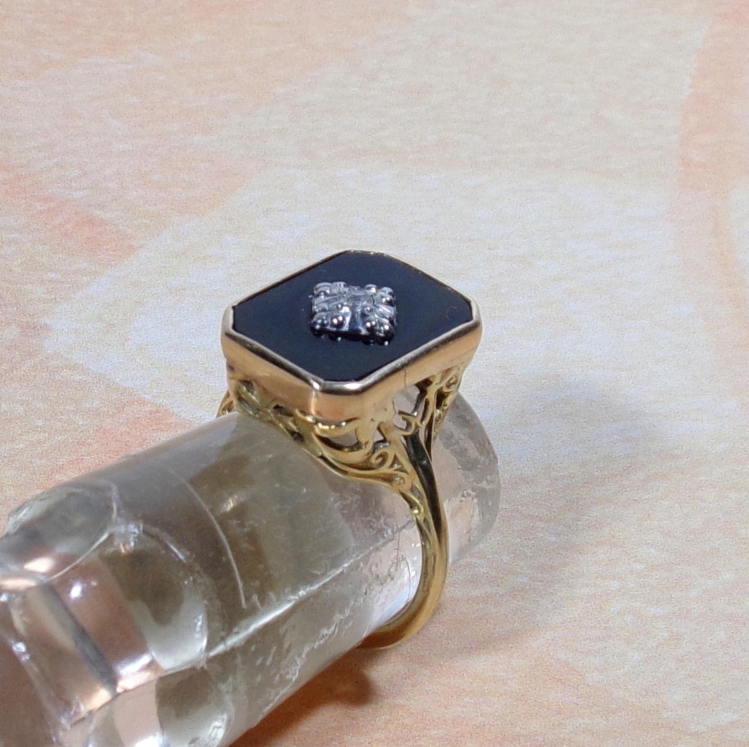Classic Dinner Ring Black Onyx Mounted With Old European Cut Diamond in ...