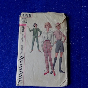 Vintage Simplicity 5026 Sewing Pattern: Mod Outfit Junior Size 13