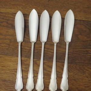 Vintage Fish Knives - Cooper Bros (Sheffield, England) EPNS/AI Fish Serving Knives