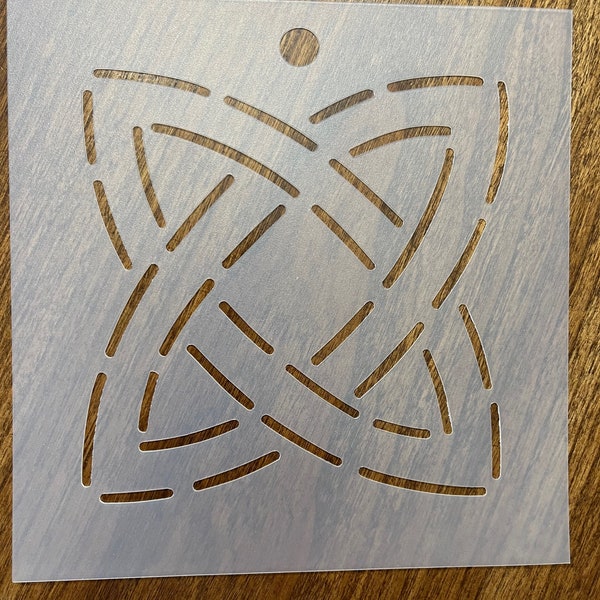 Celtic intertwining points stencil 4-1/4"