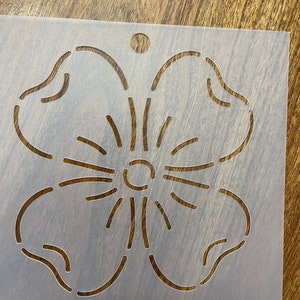 Dogwood Flower Stencil 4-3/4"