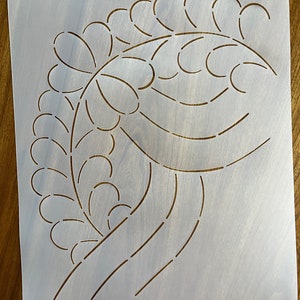Feathers & Scallops Corner border stencil 10&quot;w