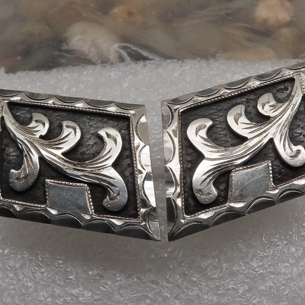 INCREDIBLE Vintage 925 Sterling Silver Guadalajara Mexico RMS Artisan Carved/Diamond Cut Ornate Cufflinks Signed: "Handmade Guaranteed"