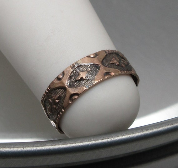 Vintage Carved Solid 10k Rose Gold Art Deco Style… - image 1