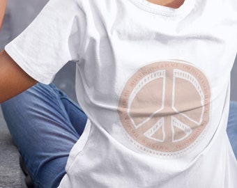 Relaxed Unisex Shirt / Organic / T-Shirt / Streetstyle / Shirt / Oversize / Peace is Real / Print / Slogan