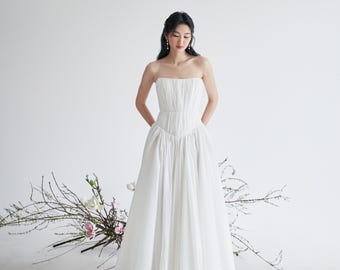 Lace Wedding Dress, Strapless Sleeveless Ball Gown, Custom Made to Order - D1925