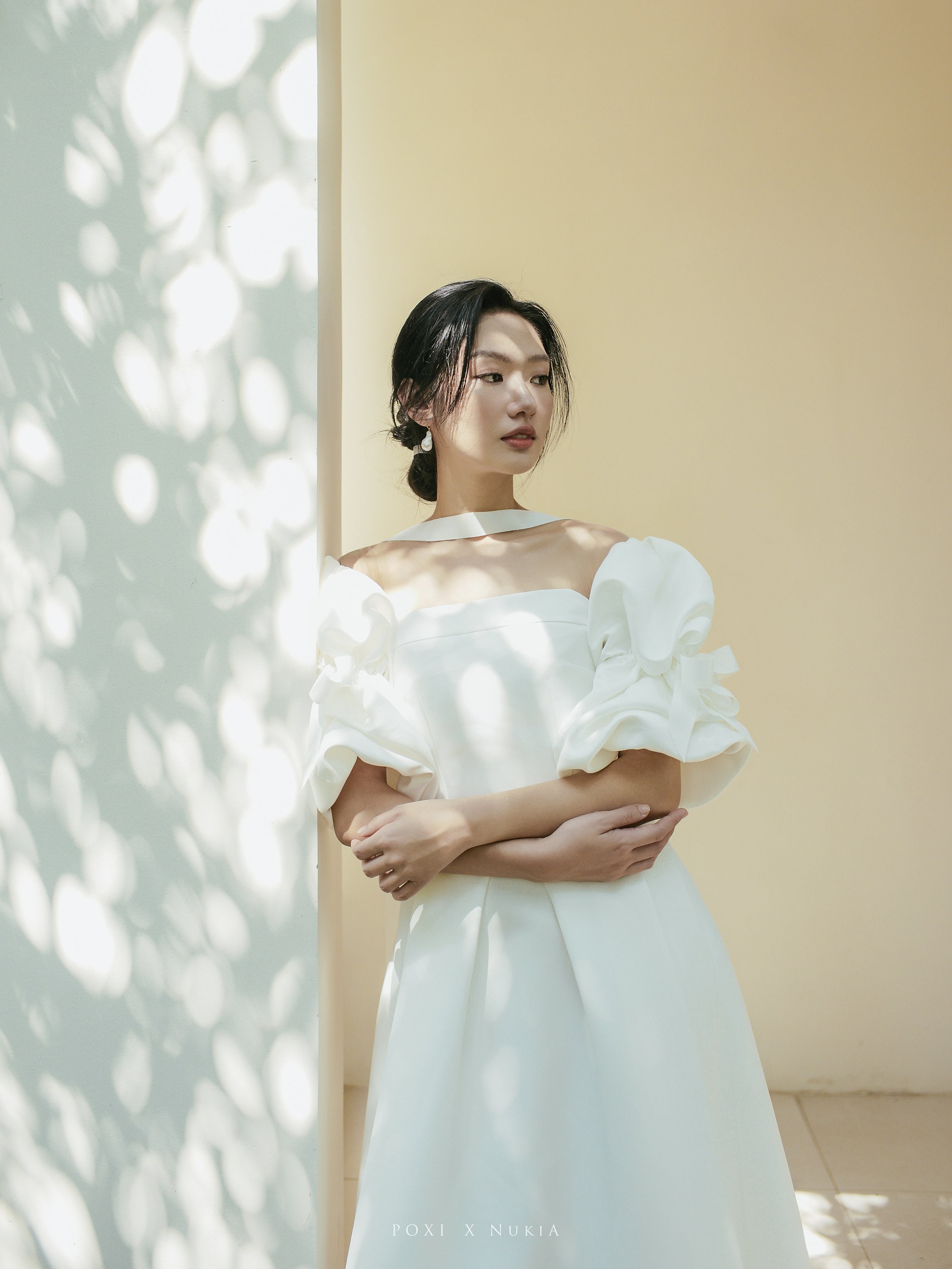 Modne Unique Modern Wedding Dress: Elegant Plus Size Bridal Gown - D1834 - Etsy