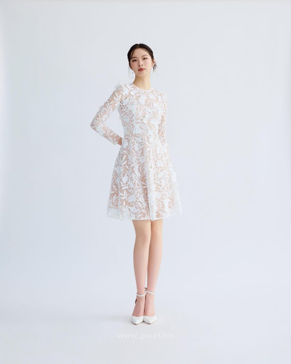 alianna white lace mermaid maxi dress Elegant Lace Mermaid Gown main image 0