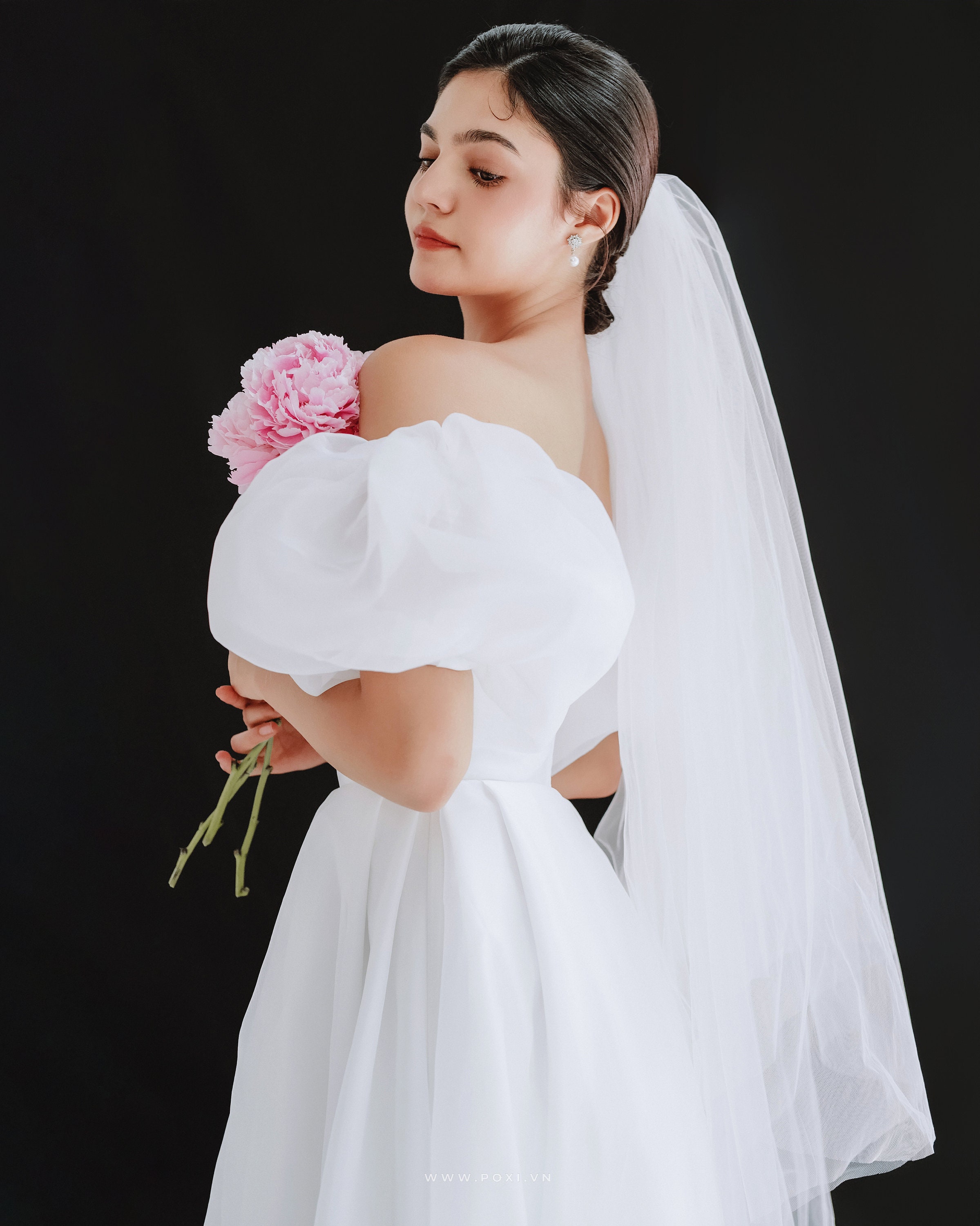MADE TO ORDER/ Modest Wedding Dress/ Unique Wedding Dress/ - Etsy