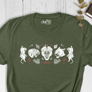 Vintage Tiger Shirt, Aesthetic Tiger Shirt, Cool Chinese Tiger Shirt, Aesthetic Clothing, Cute Tiger Shirt, Boho Tiger Tee